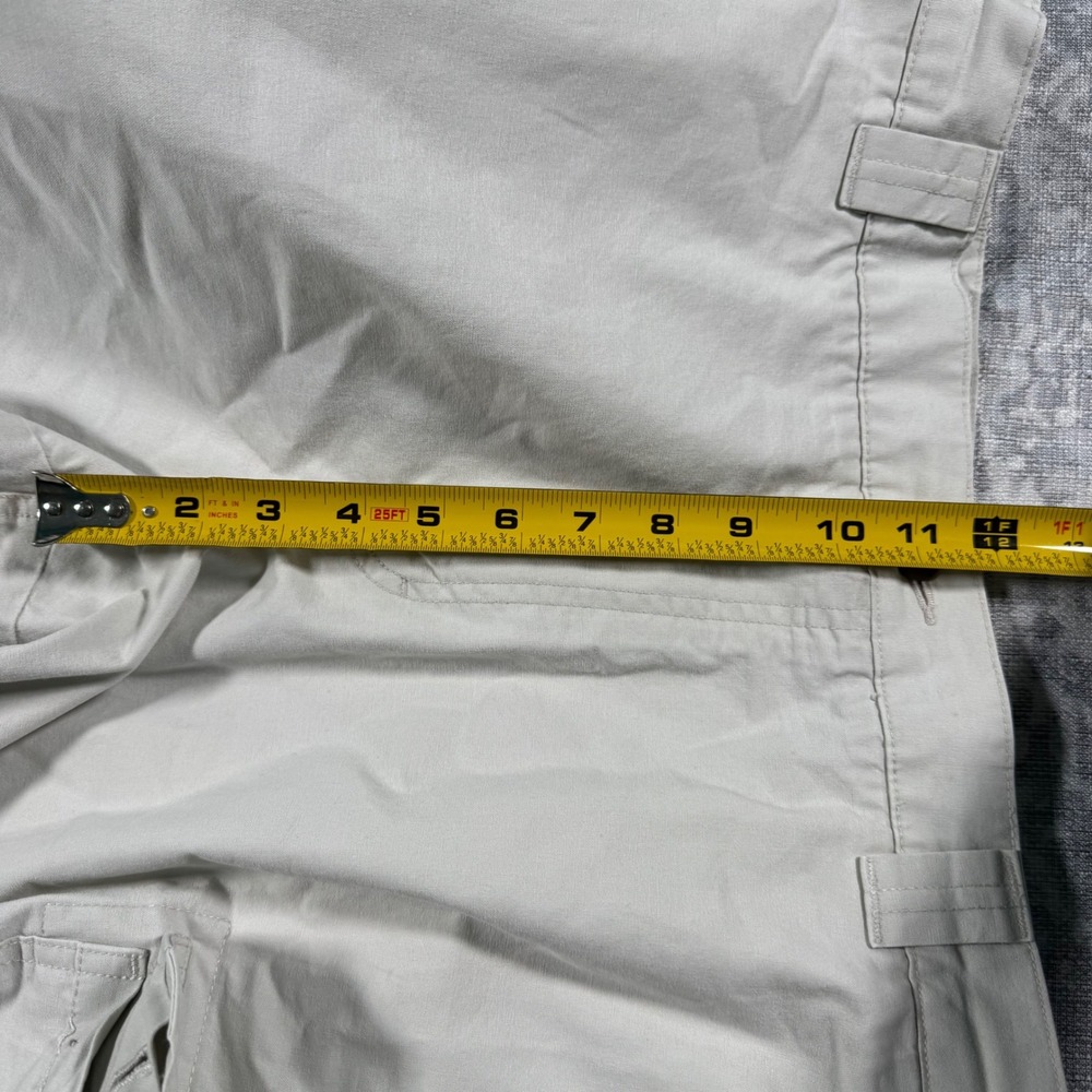 L.L. Bean Cargo Pants Mens 36x29 Khaki Stone Comfort Waist Cotton Utility 191819 - Picture 3 of 10